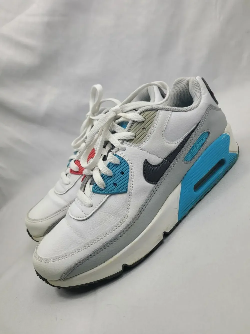 Nike Air Max 90 Low White Chlorine Blue Size 7Y